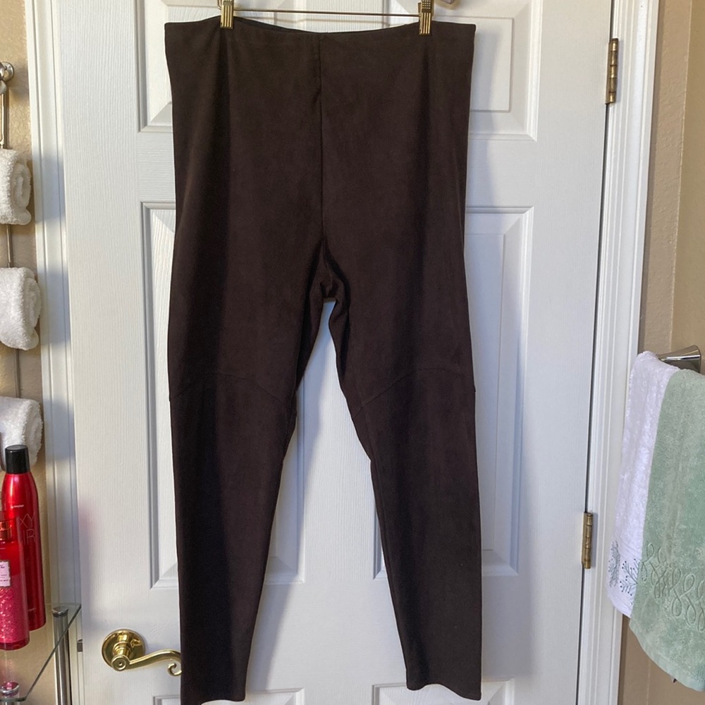 NYOT - Stretchy Faux Suede Leggings. Can be worn casual or Dressy. Super soft!